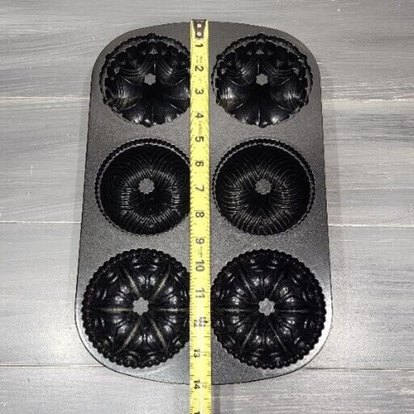 NORDIC WARE 6 Cup‎ Mini Bundt Cake Pan Heavy Cast Aluminum - Picture 8 of 8